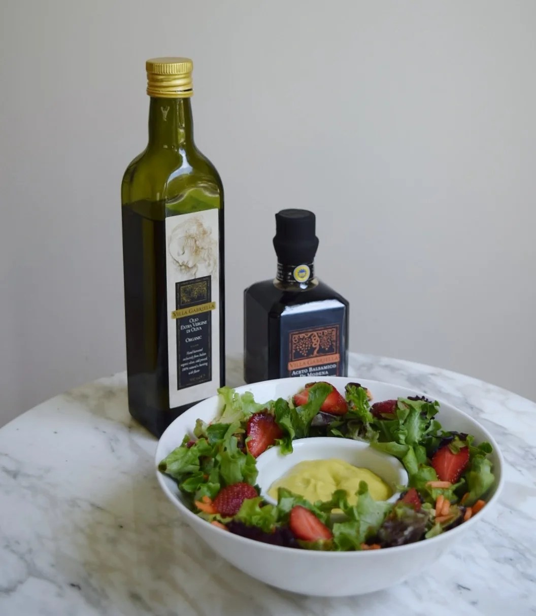 balsamic vinegar olive oil salad dressing