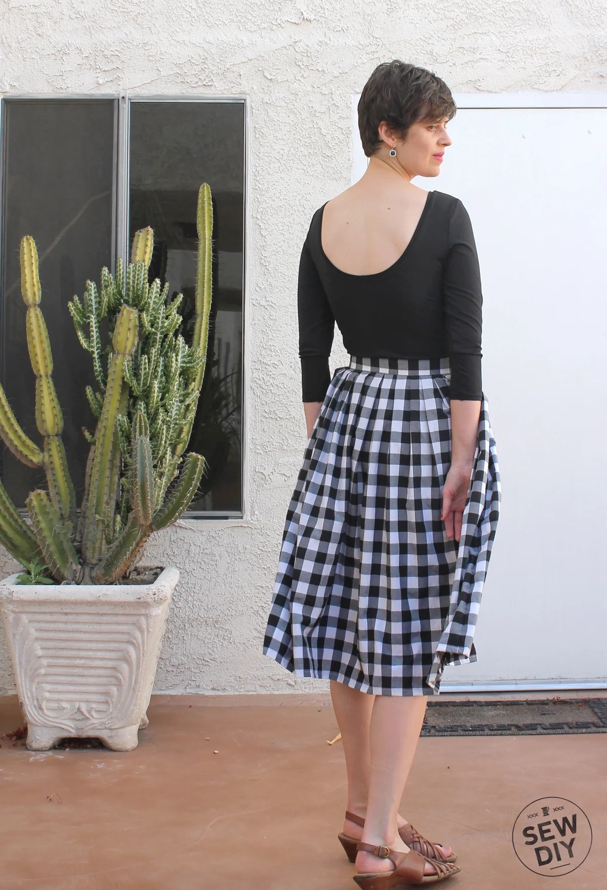 DIY Tutorial Pleated Button Front Skirt — Sew DIY