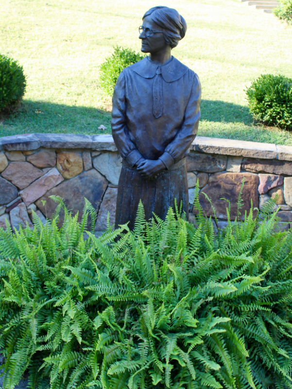 Alice Lloyd College — HerKentucky by Heather C. Watson Kentucky Life