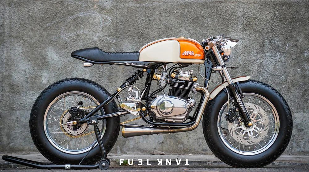 TON UP: AMS Garage Honda CB200 Café Racer — Fuel Tank (1000 x 558 Pixel)