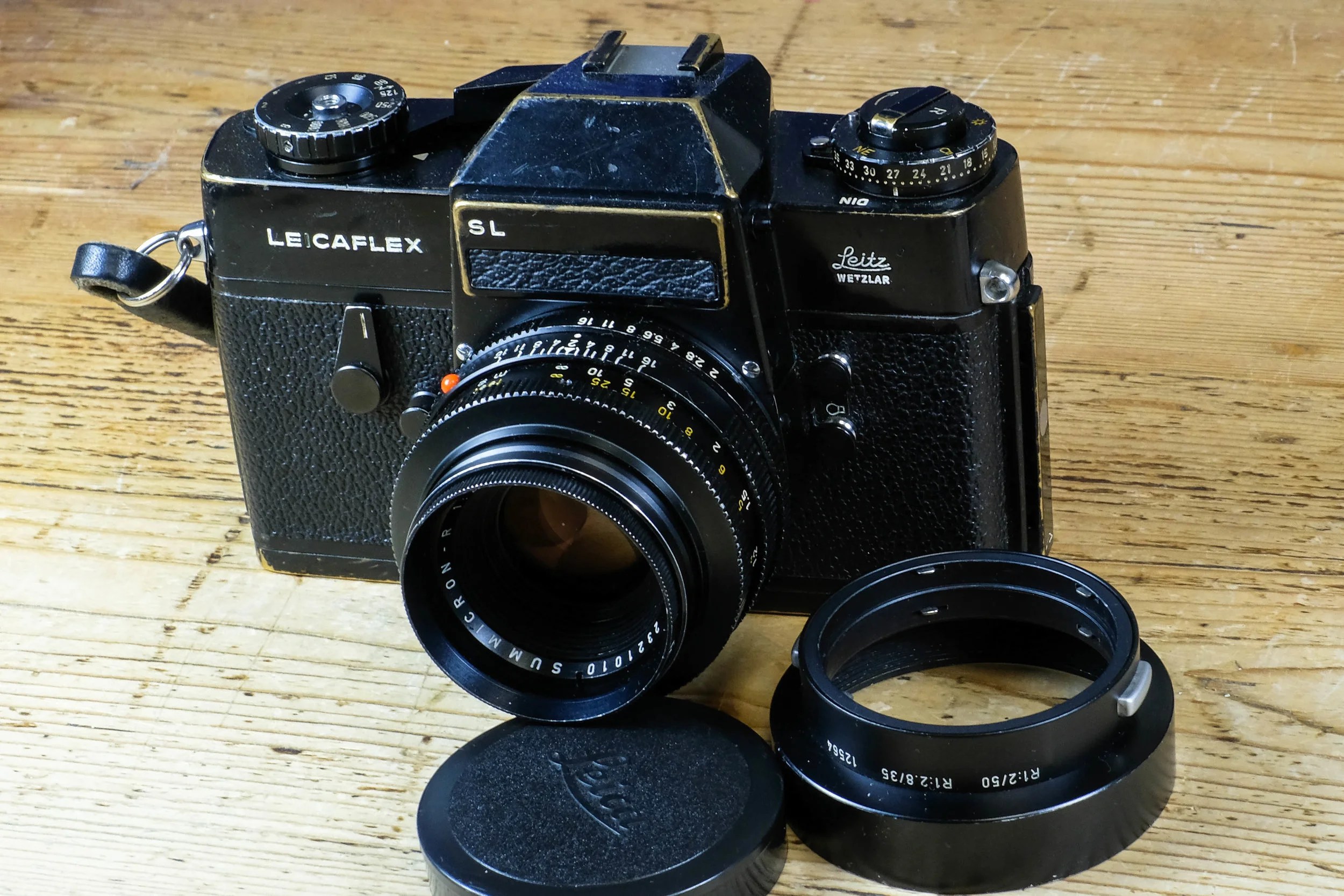 Leicaflex SL — Broken Camera . Club