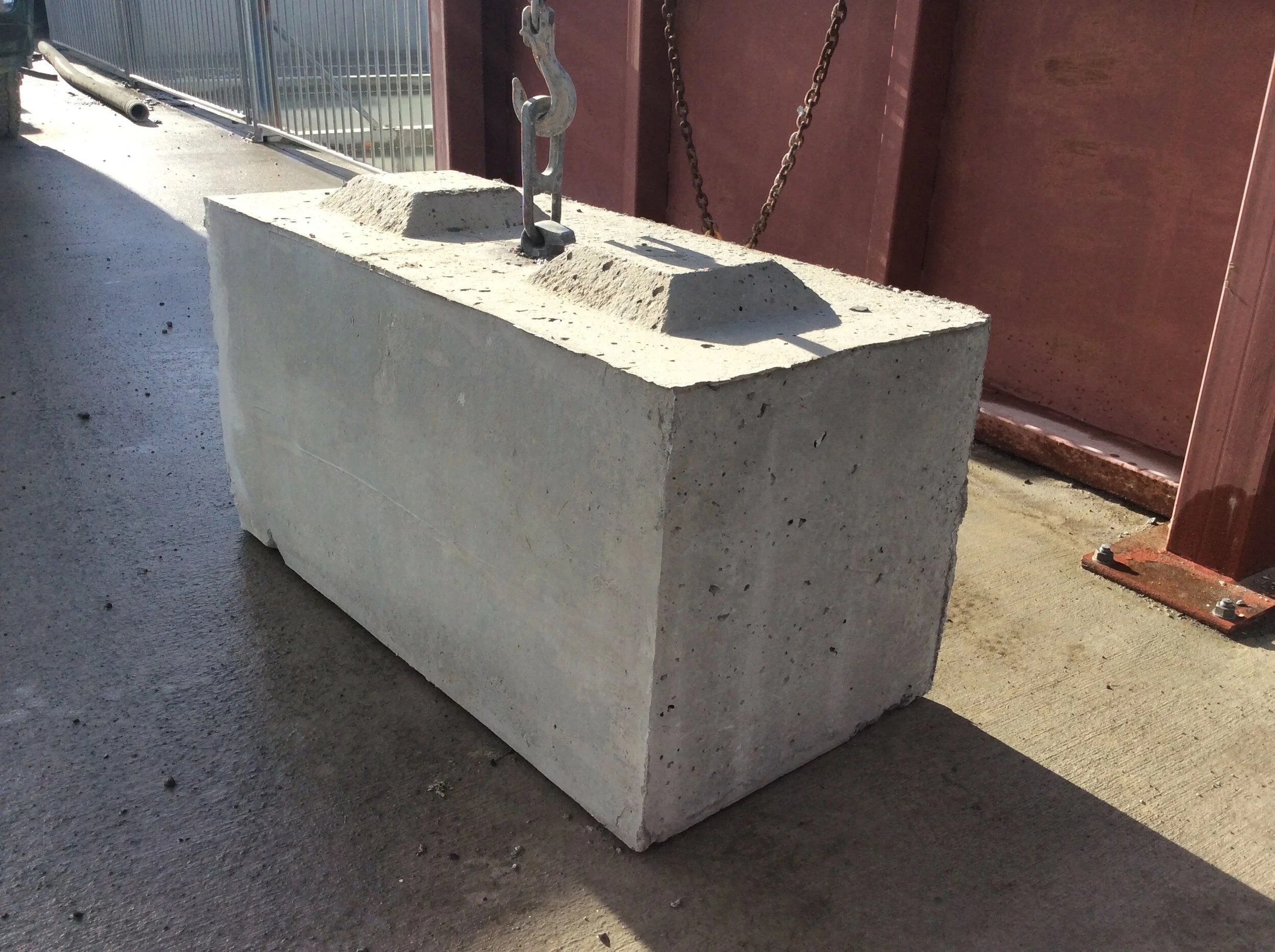 1.2m x 0.6m x 0.6m Lock Block — Concrete Lock Blocks