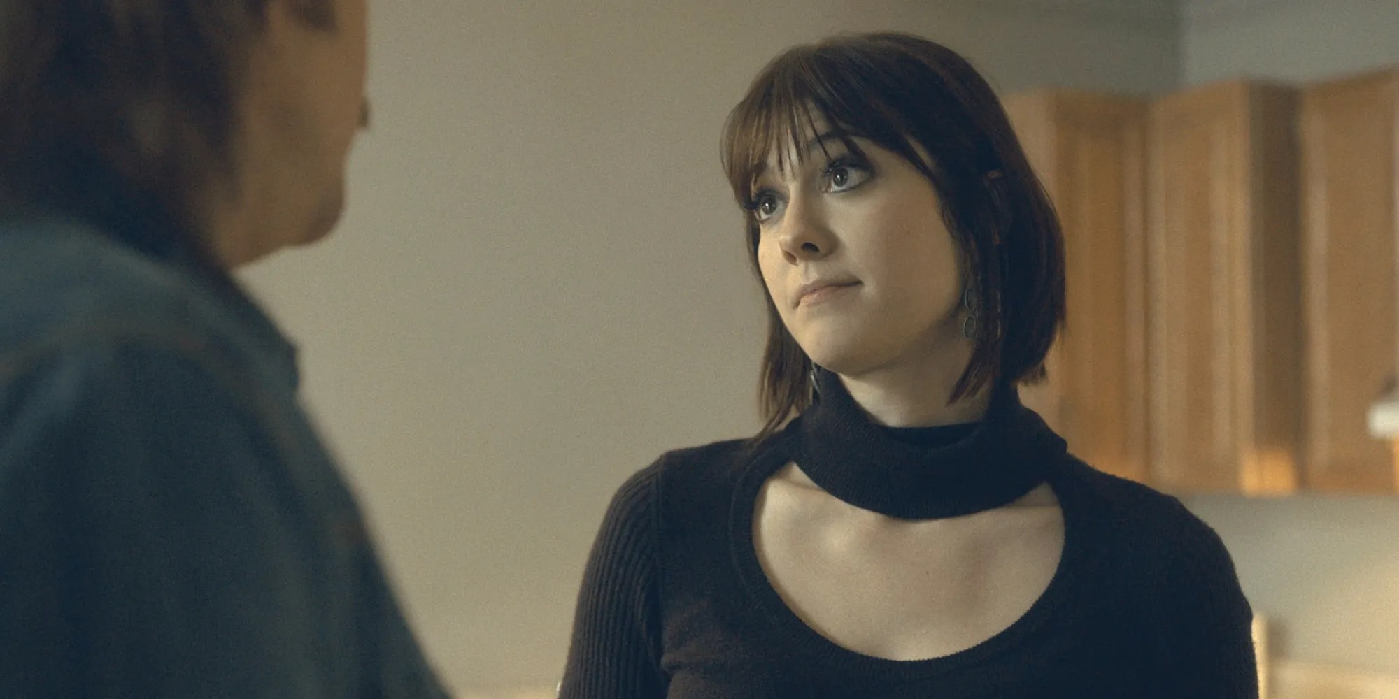 Birds of Prey's Mary Elizabeth Winstead Learning To Use Bow for Huntress