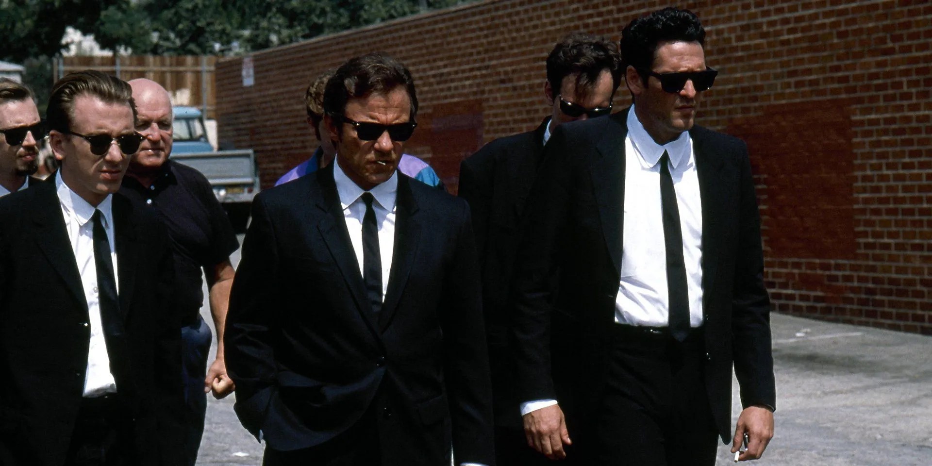 10 Wild BehindTheScenes Stories From Reservoir Dogs