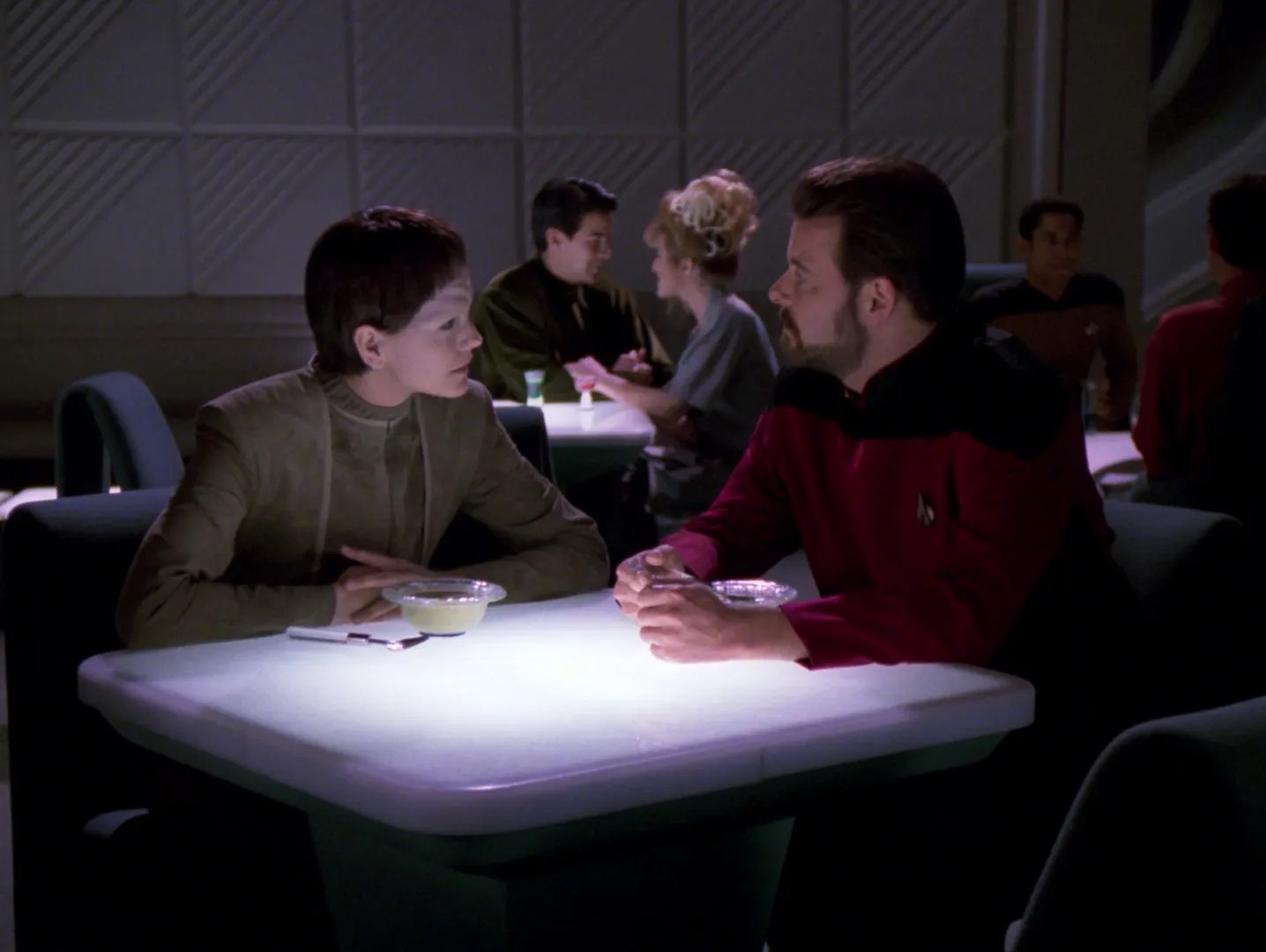 Star Trek 25 Characters TNG Wants Us To