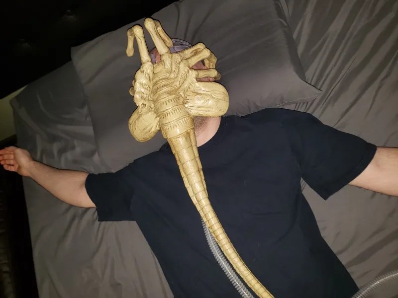 SciFi Author Turns Sleep Apnea Mask Into Alien Facehugger