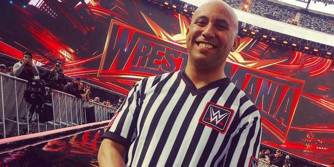 WWE Referee Horrifically Breaks Leg, Finishes Calling Match