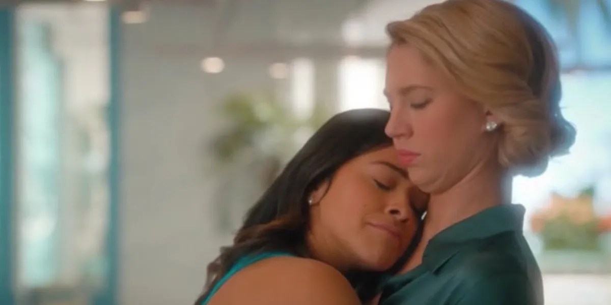 Jane The Virgin And Petra & 9 Other Enemies To Best Friends Storylines