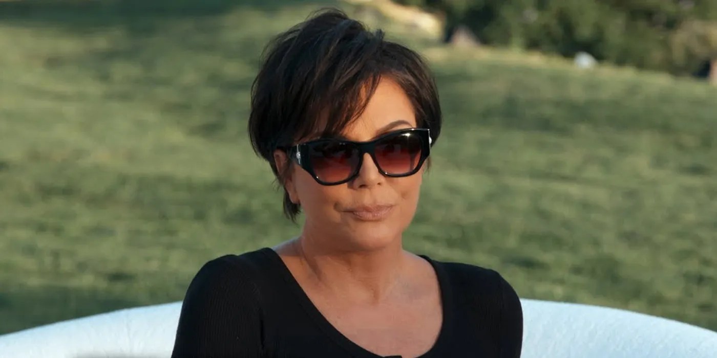 KUWTK Why Does Kris Jenner Still Manage Kendall Jenner's Schedule?