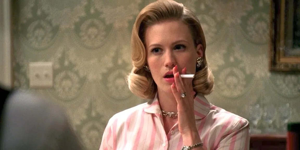 Mad Men: 10 Hidden Details About Betty's Costume You Didn't Notice