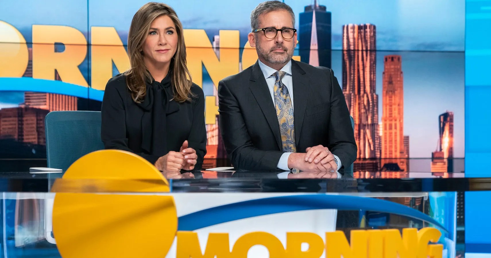 Apple TV+ 5 Reasons The Morning Show Is Better Than Anchorman (& 5
