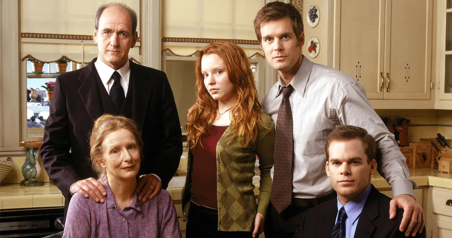 10 Craziest Opening Death Scenes On Six Feet Under