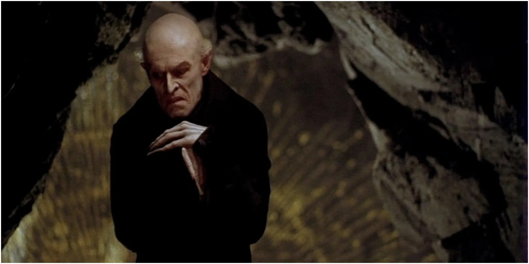 Every Willem Dafoe Horror Movie Ranked