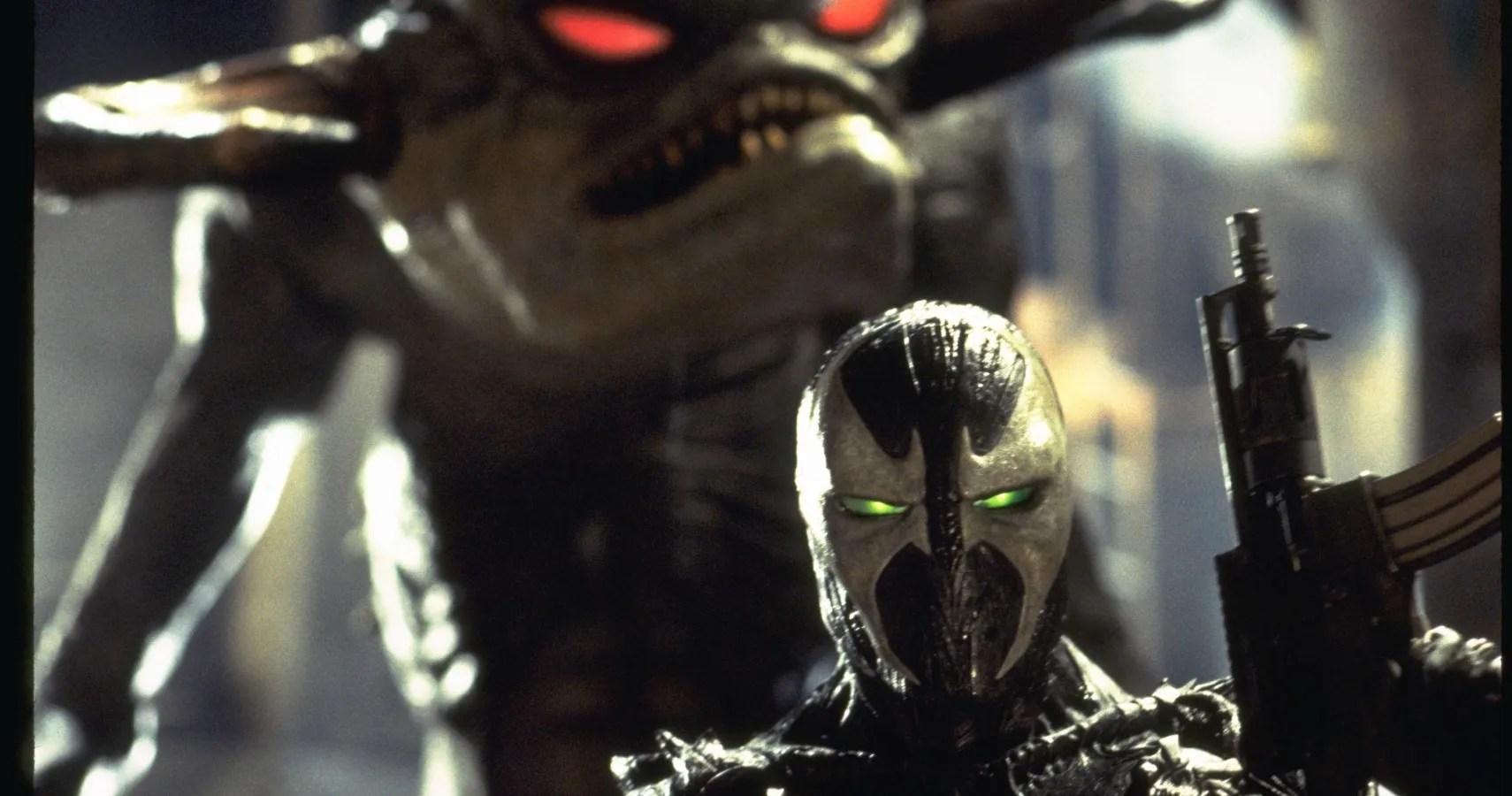 Spawn 5 Reasons Why The 1997 Movie Is A Great Guilty Pleasure (& 5 Why