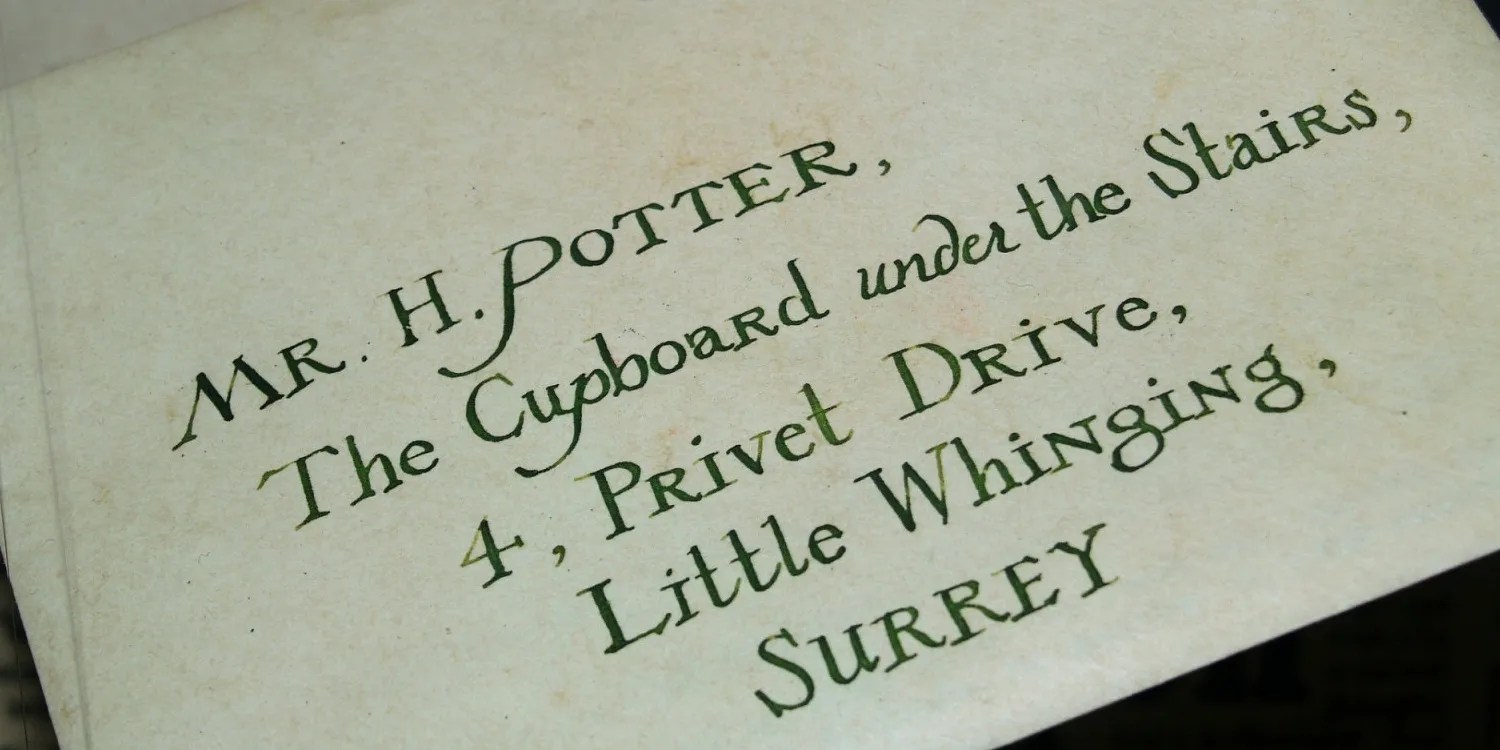 Harry Potter 10 Hidden Details About The Cupboard Under The Stairs You