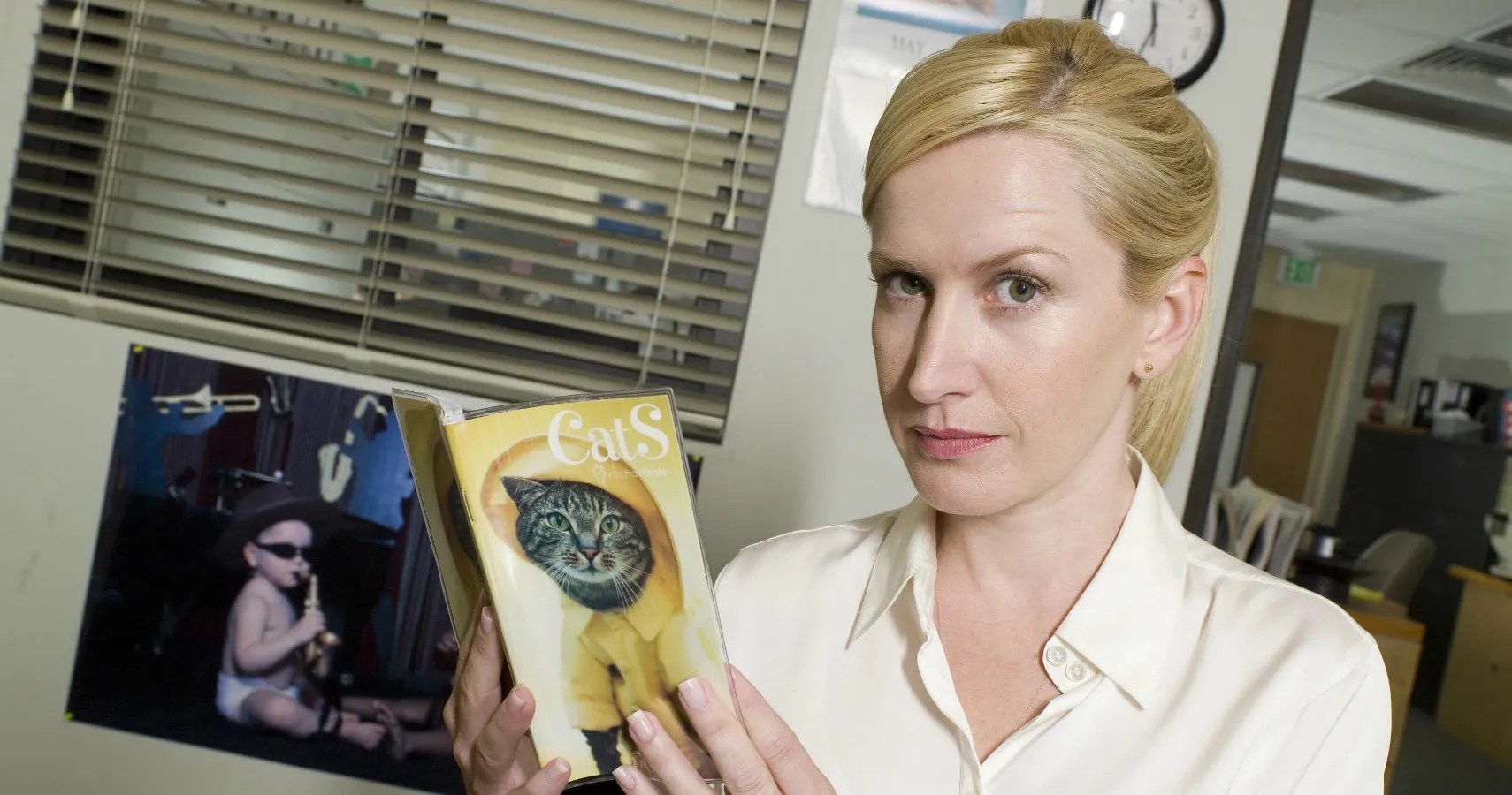 The Office 5 Ways Angela Changed Throughout The Series (& 5 Ways She