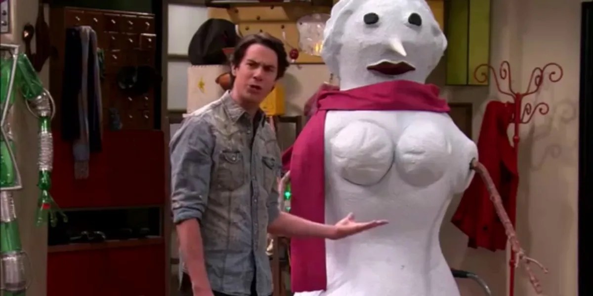 iCarly 10 Of Spencer's Best Sculptures