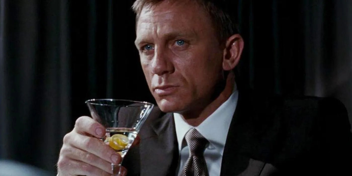 Why James Bond Orders His Martinis To Be Shaken, Not Stirred