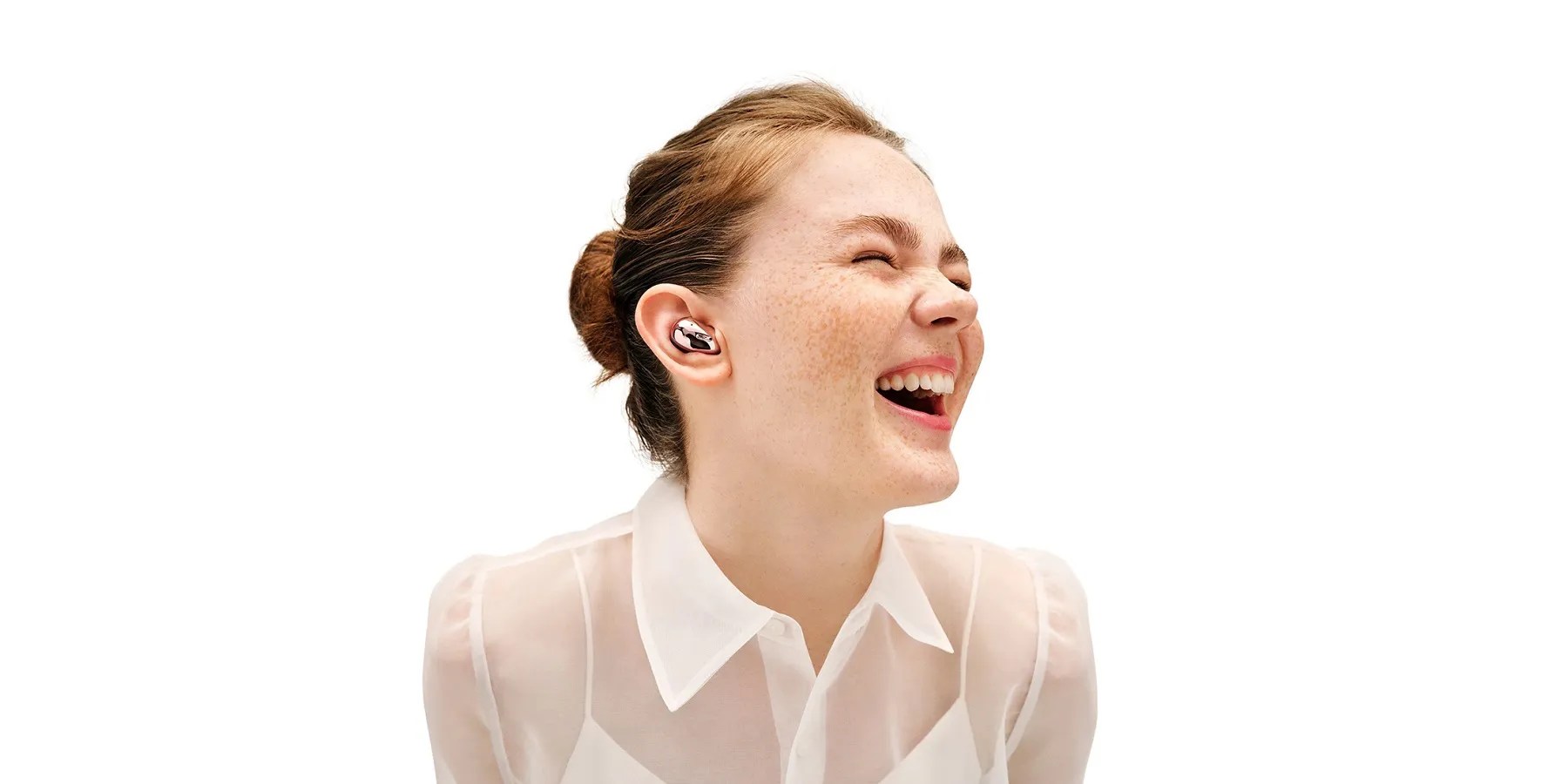 Galaxy Buds Live How To Correctly Wear Samsungs Latest Earbuds