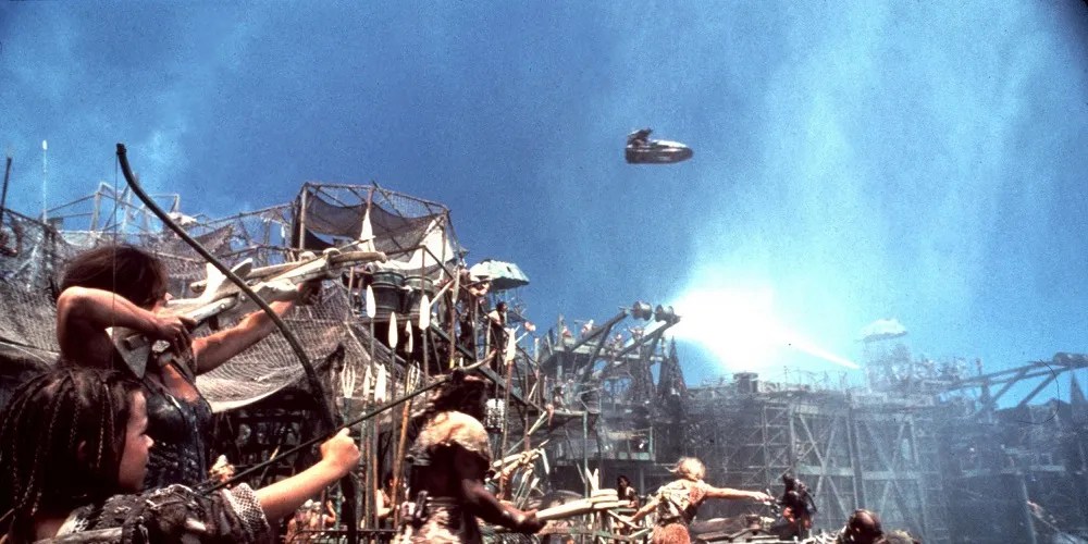 10 BehindTheScenes Facts About The Making Of Waterworld Rotten Tomatoes