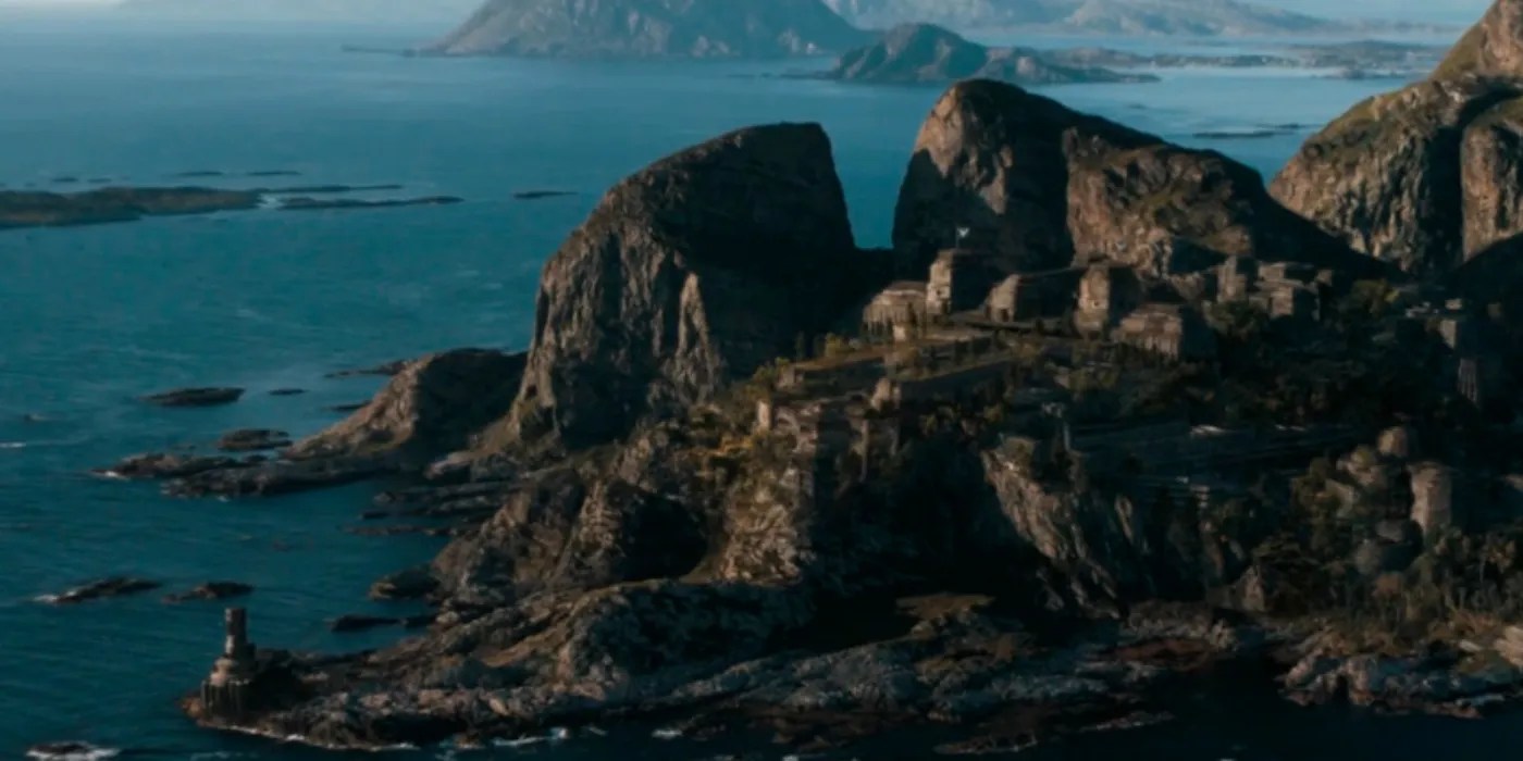 Dune's Key Explained What Arrakis & Caladan Are