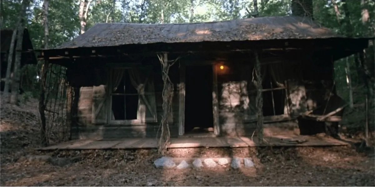 10 Best Horror Movie Houses, Ranked