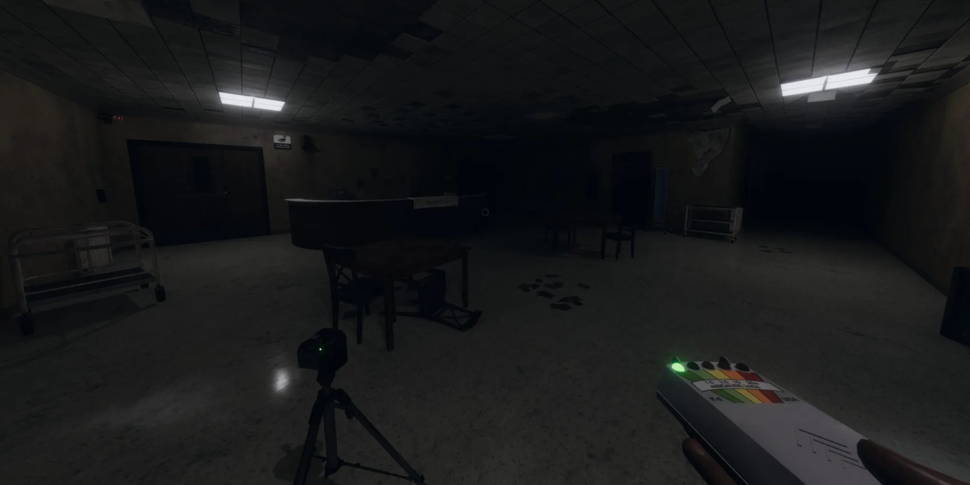 How to Set Up & Place the Camera in Phasmophobia