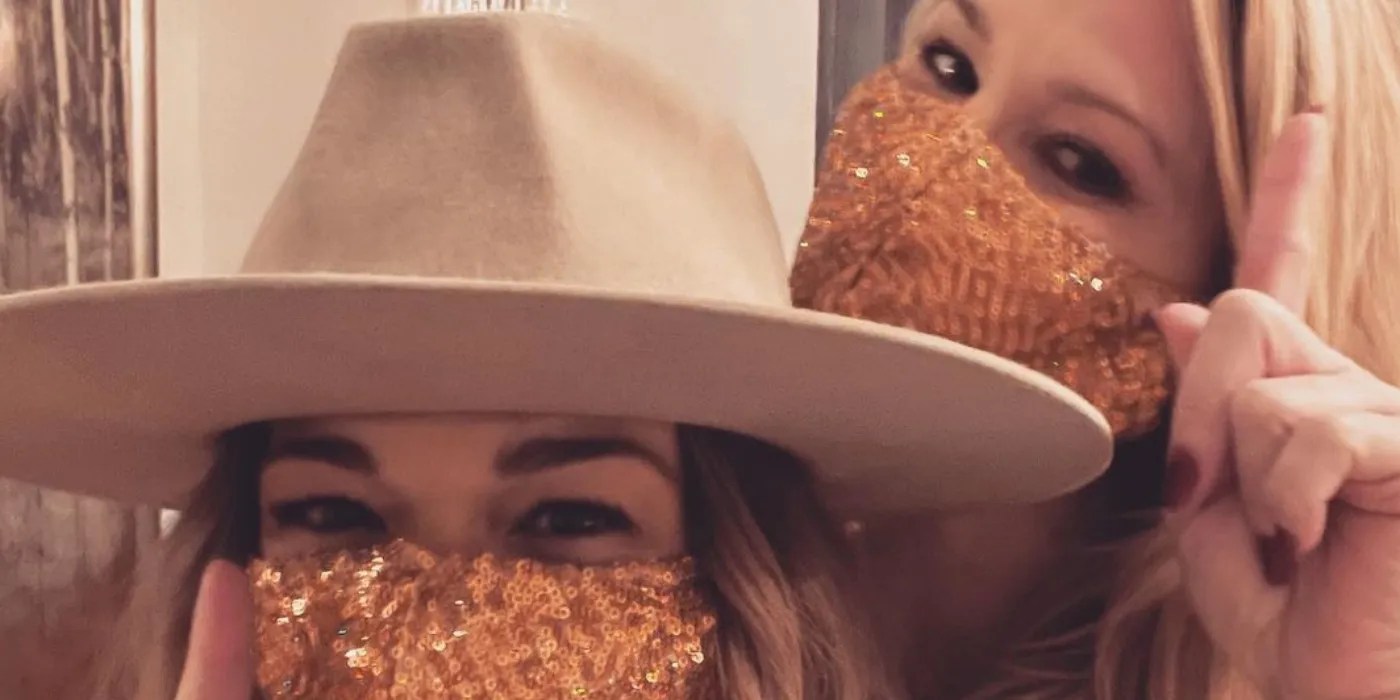 Brandi Glanville & LeAnn Rimes Celebrate Christmas Together After