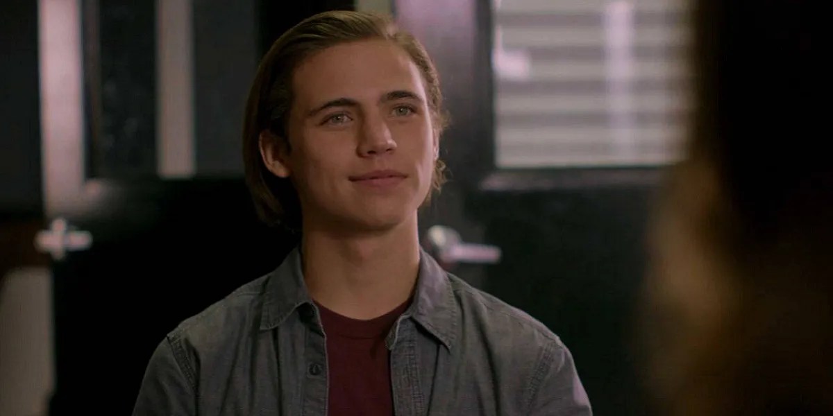 Cobra Kai The 10 Main Actors, Ranked From Tallest To Shortest