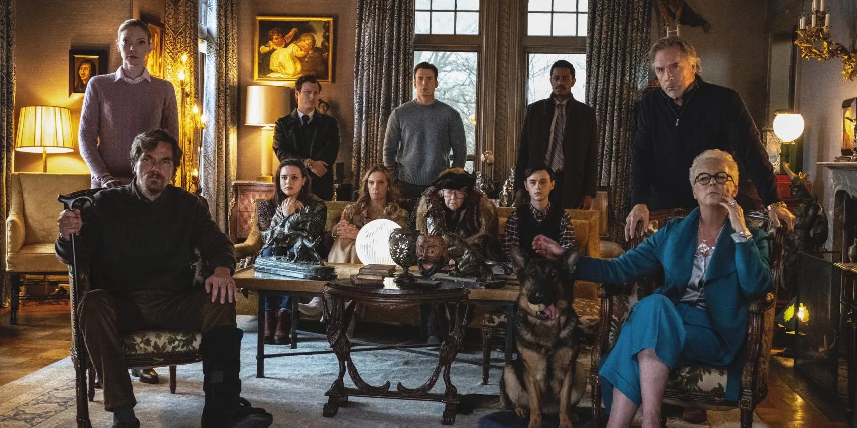 Jamie Lee Curtis Offers Update On Knives Out’s Thrombey Family