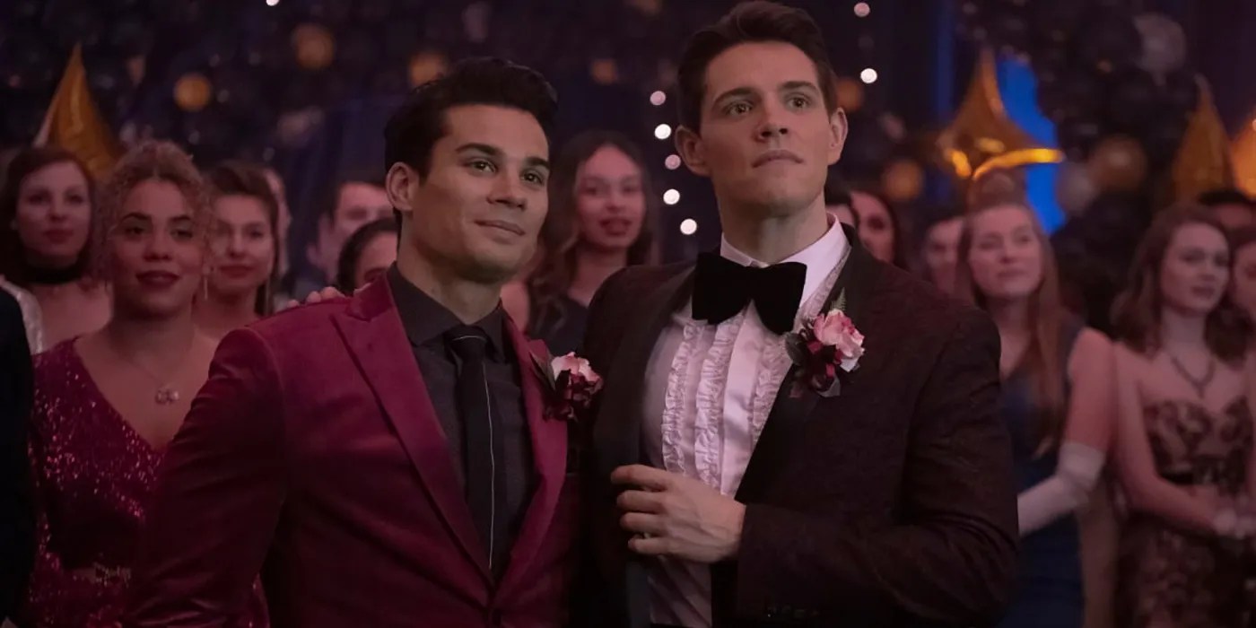 Riverdale 7 Best Couples & Their Most Iconic Scene