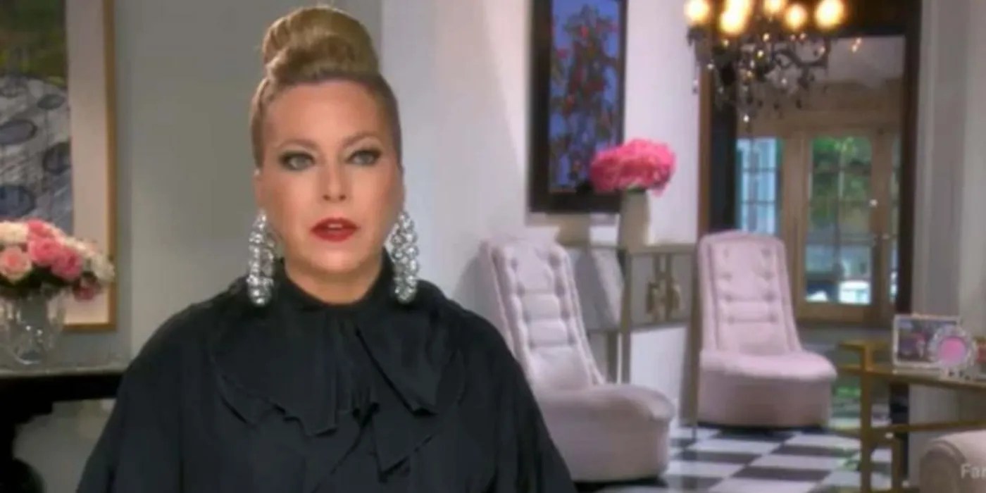 RHOBH Why Sutton Stracke Got Backlash For Spending 2,000 On Slippers(029)