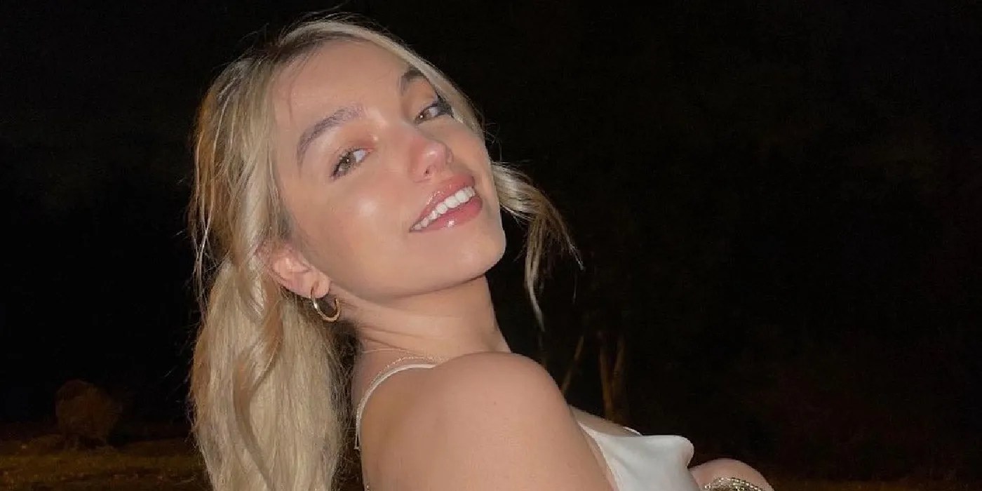 Darcey & Stacey: Aniko Bollok's Age, TikTok, Instagram & More