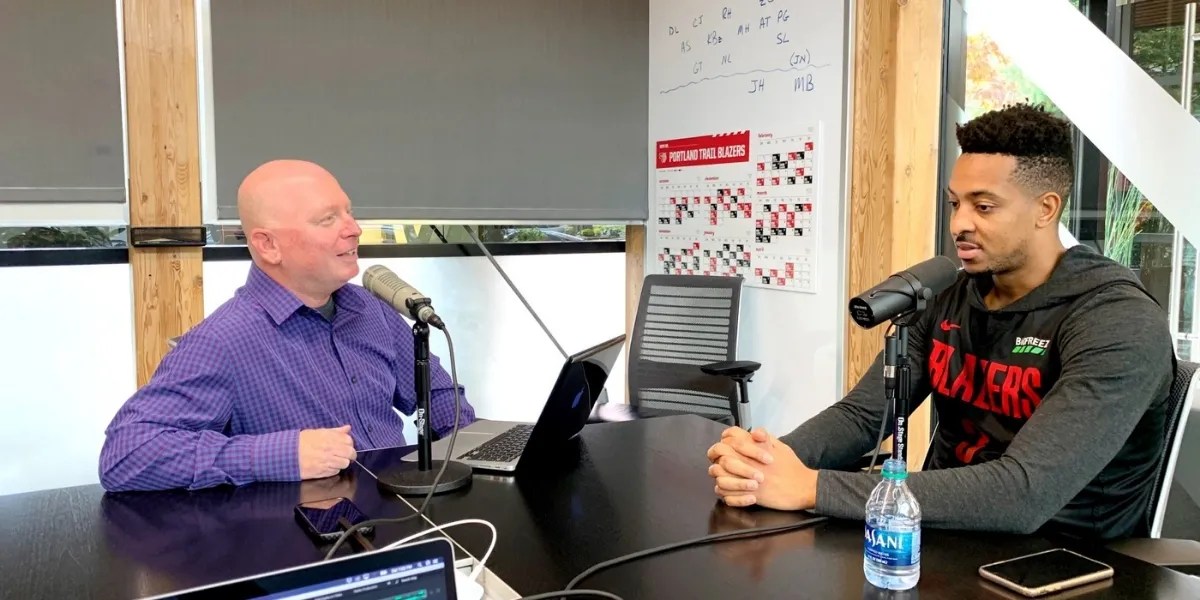 10 Best Sports Podcasts Hosted By Athletes