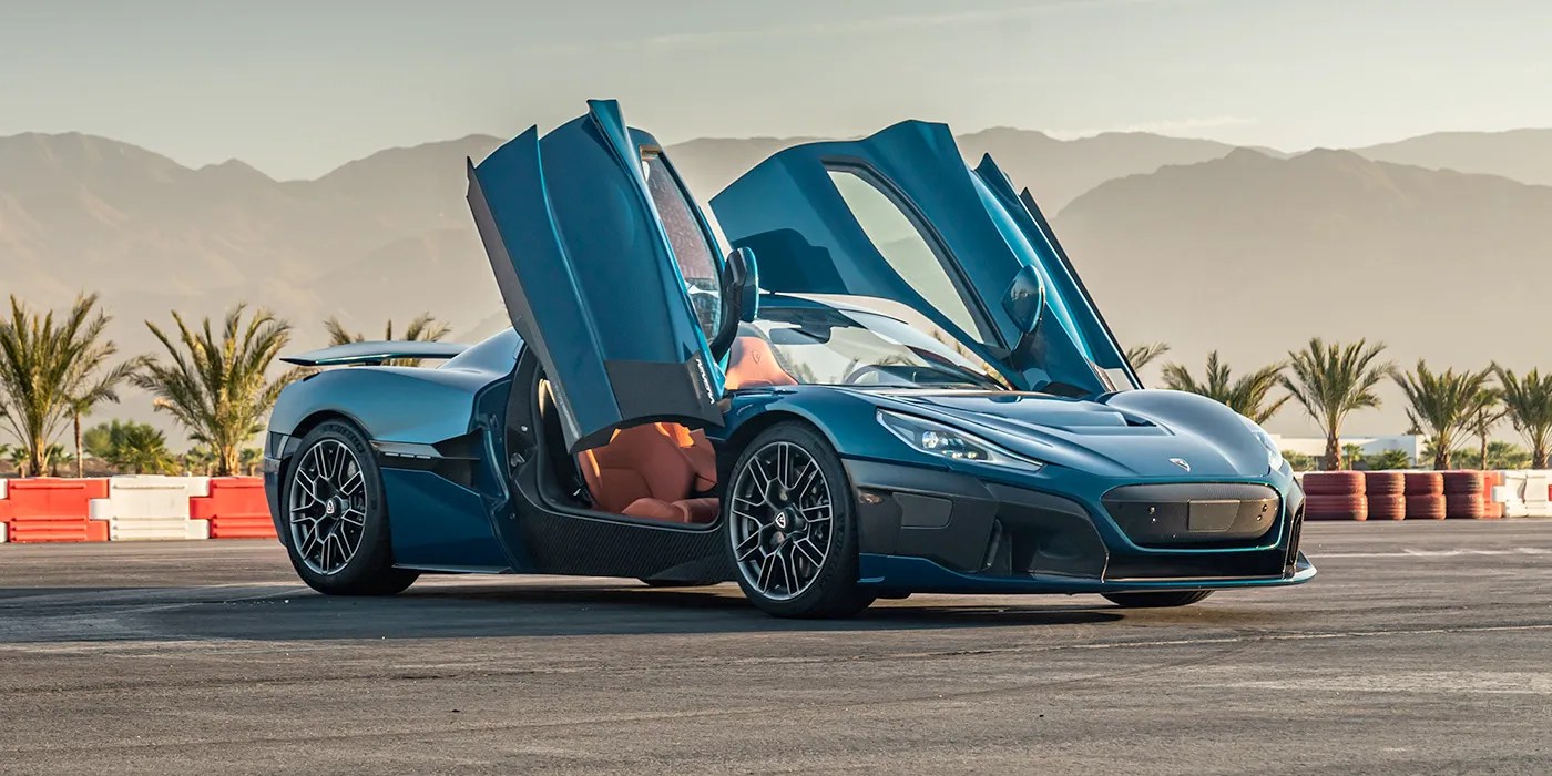 Watch Rimac Nevera Easily Beat Tesla's Model S Plaid In A Drag Race