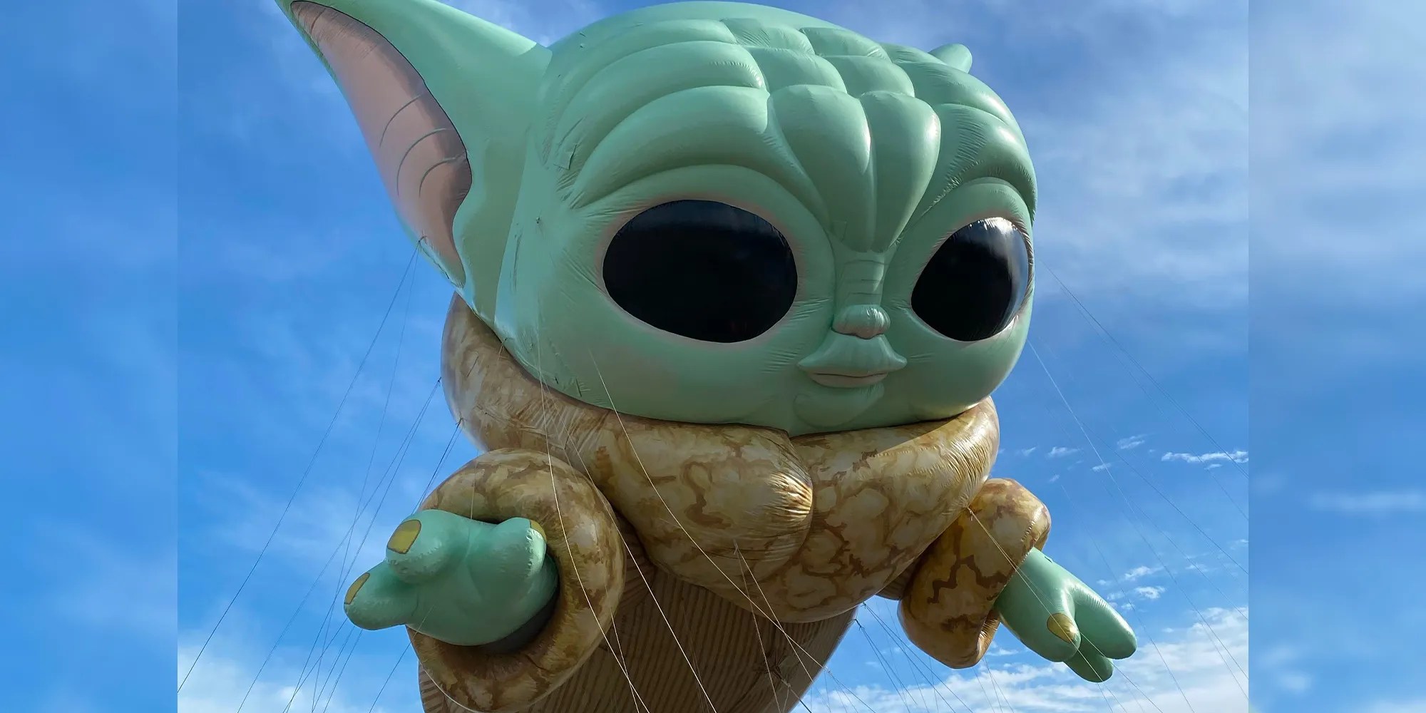 Mandalorian’s Baby Yoda a 41FootHigh Parade Balloon