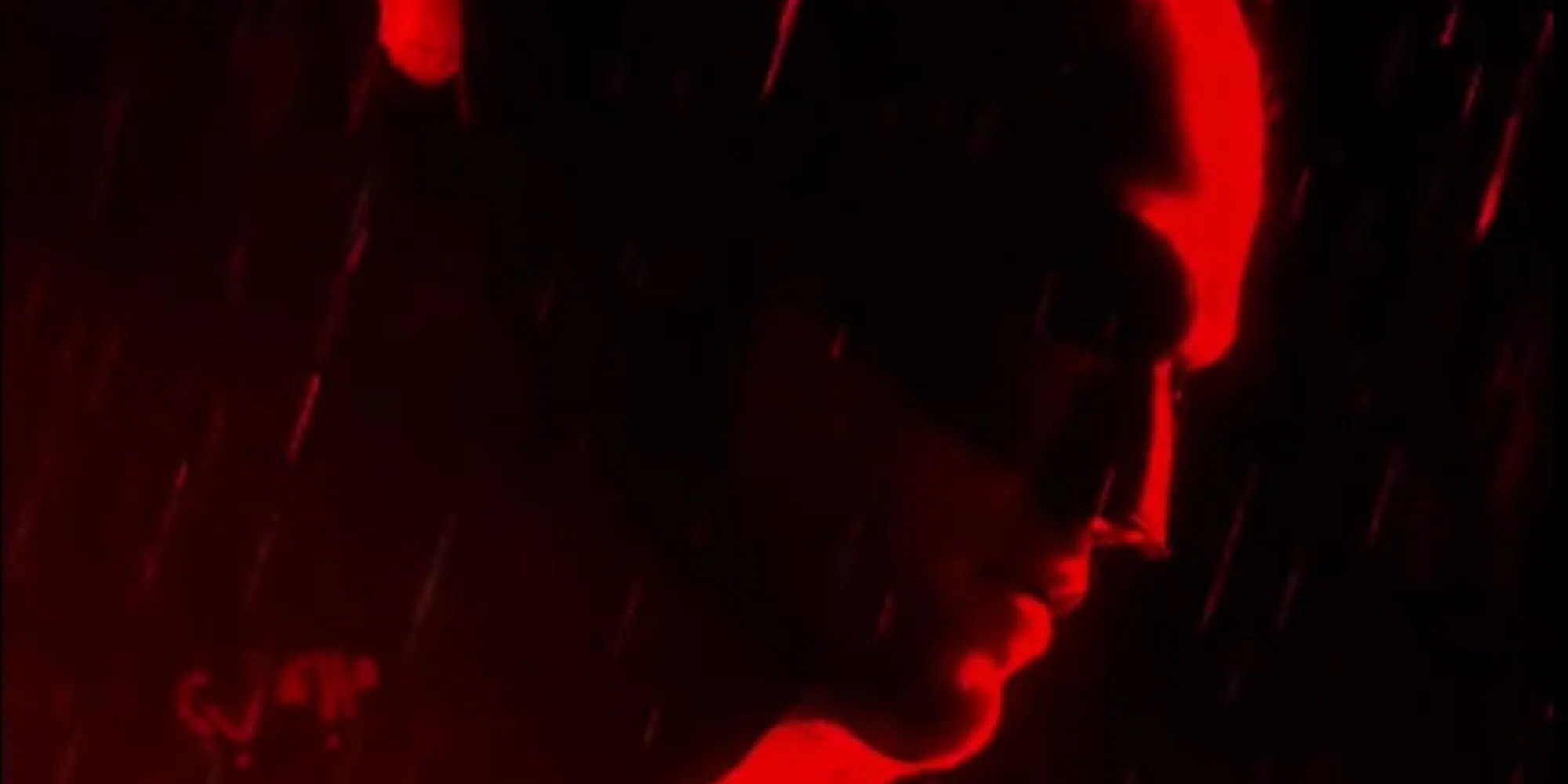 Pattinson's Batcowl Riddler's Question Mark In Motion Poster