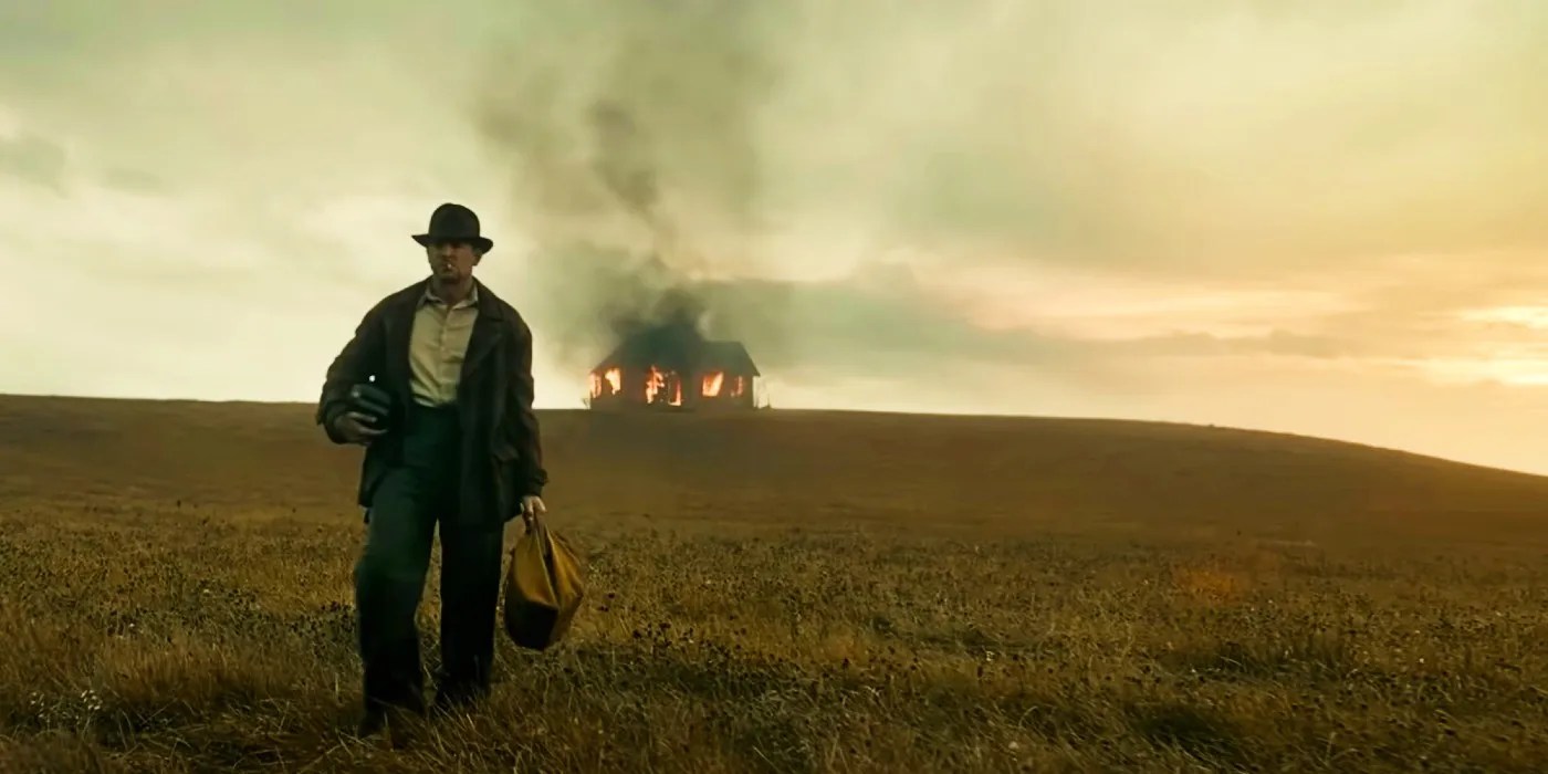 Nightmare Alley Reviews Bradley Cooper Gives CareerBest Performance