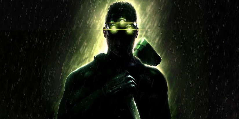 Sam Fisher in silhouette with glowing night vision goggles in Splinter Cell