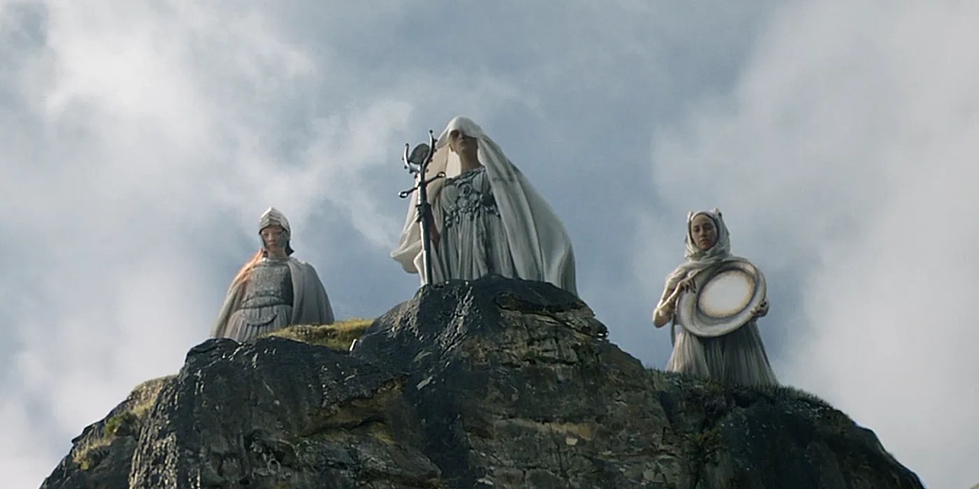 Why The Mystics Turn To Ghosts In Rings Of Power's Finale