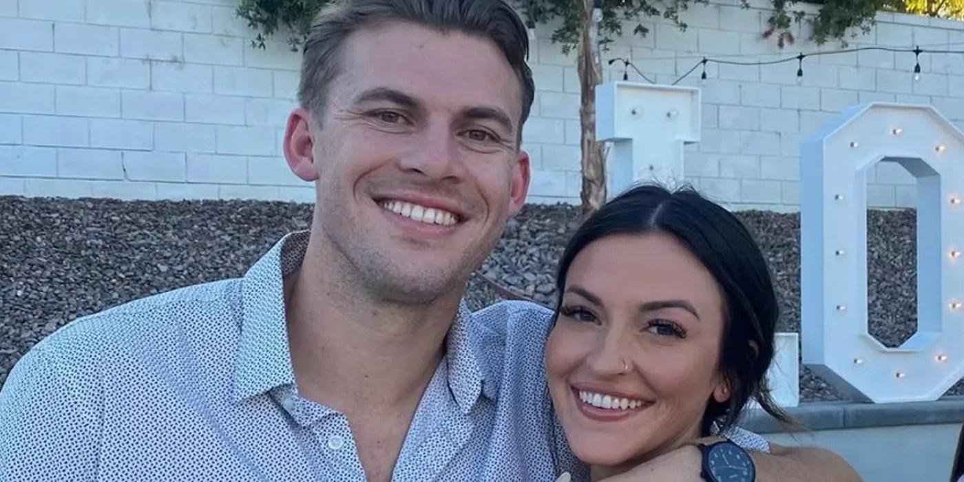 Bachelor In Paradise's Tia Booth Reveals First Photos Of Newborn Baby(014)