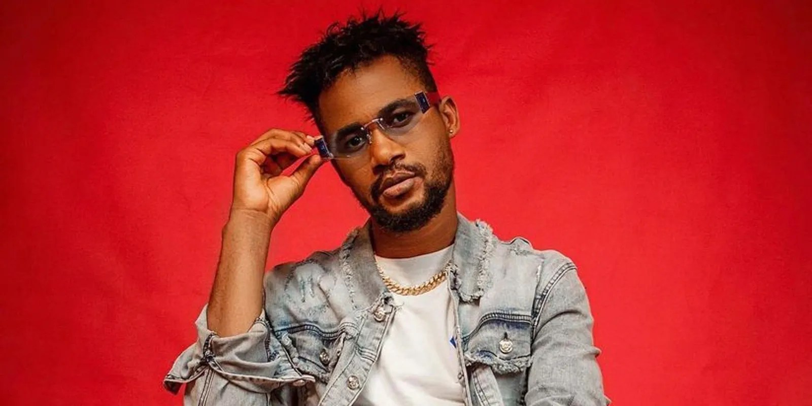 Usman Umar se hizo amigo de su inesperada prometida de la estrella de