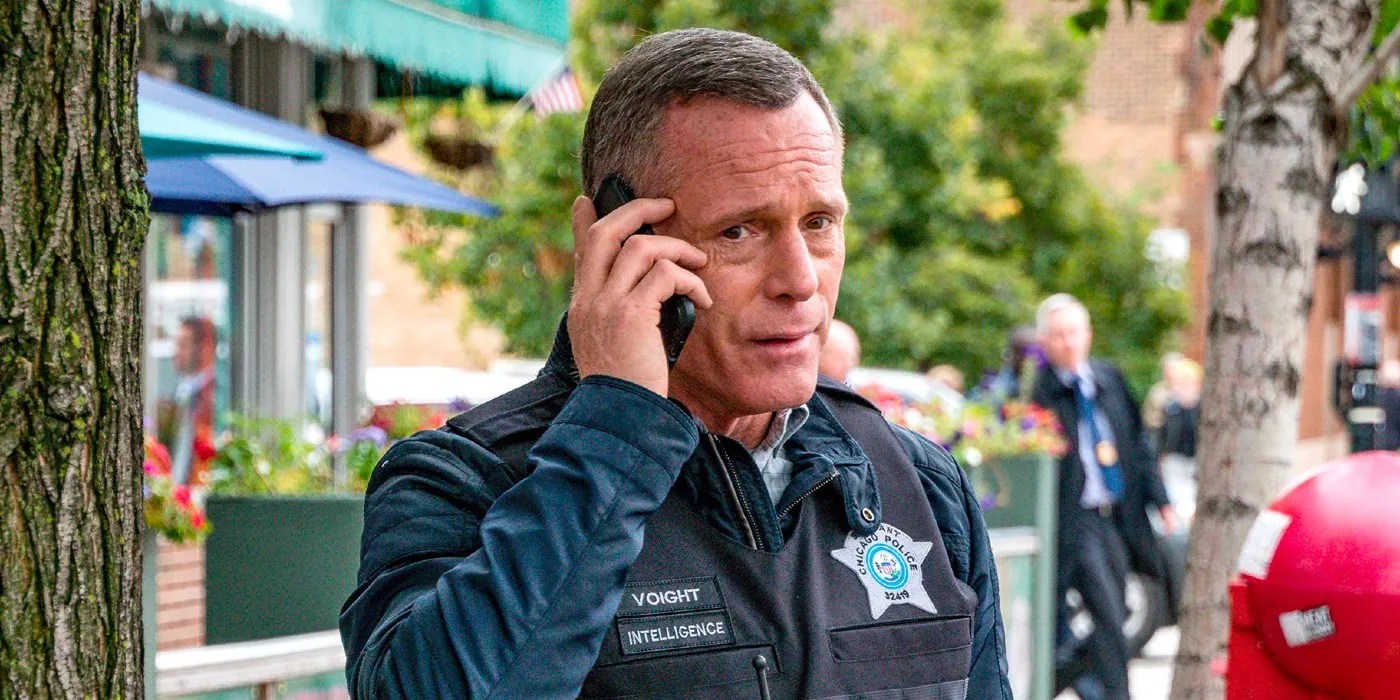 Chicago PD Finale's Shocking Voight Decision Explained By Showrunner