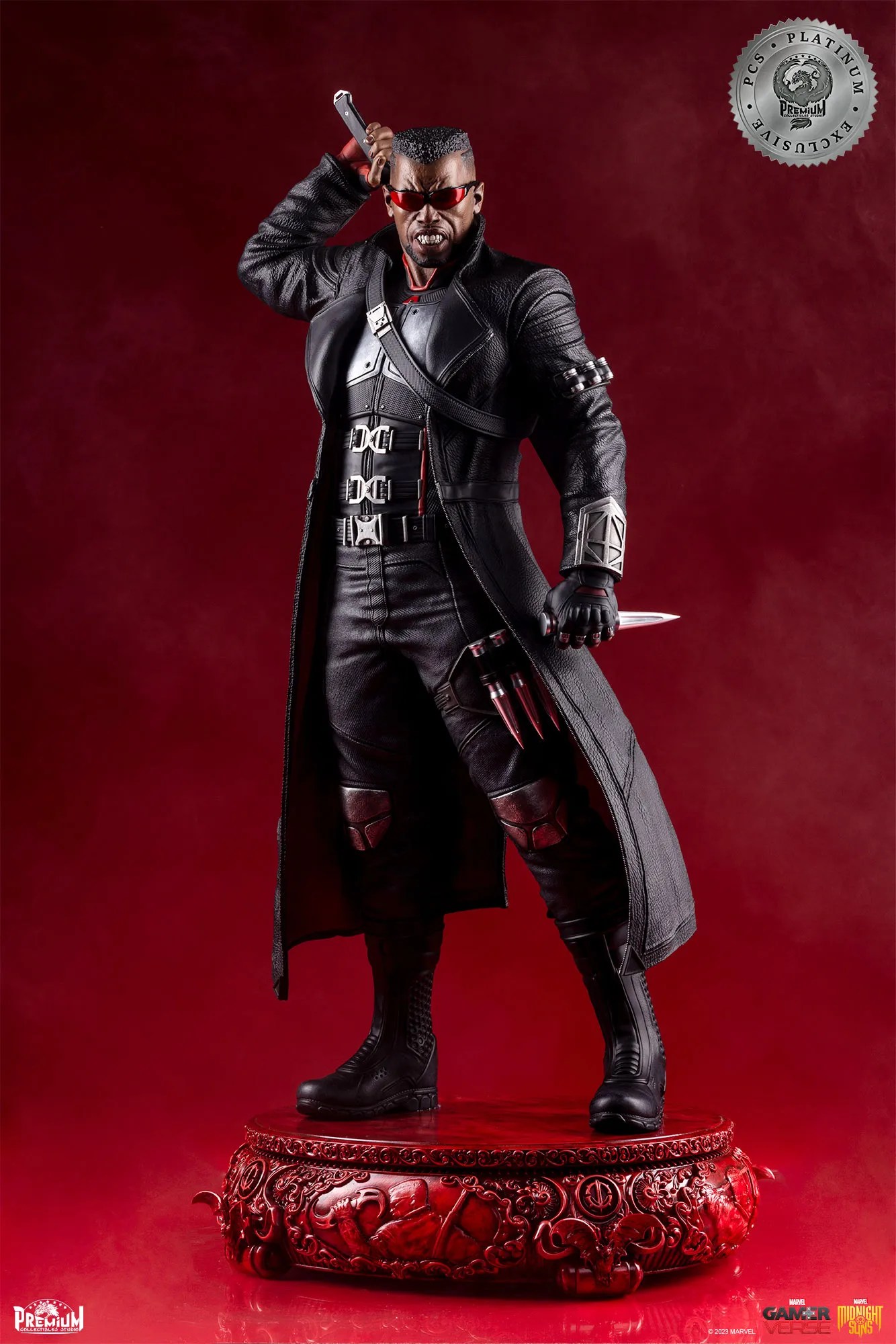 Unveiling the Epic Blade 13 Museum Pose Statue from Premium