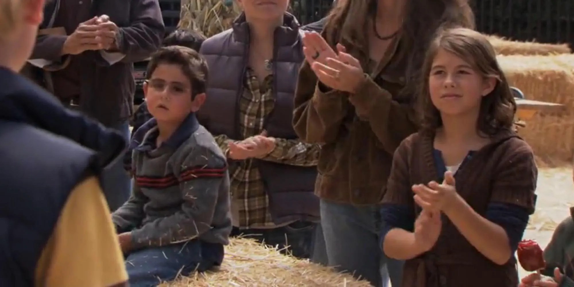 Dwight Schrute’s 7 Side Jobs In The Office Explained