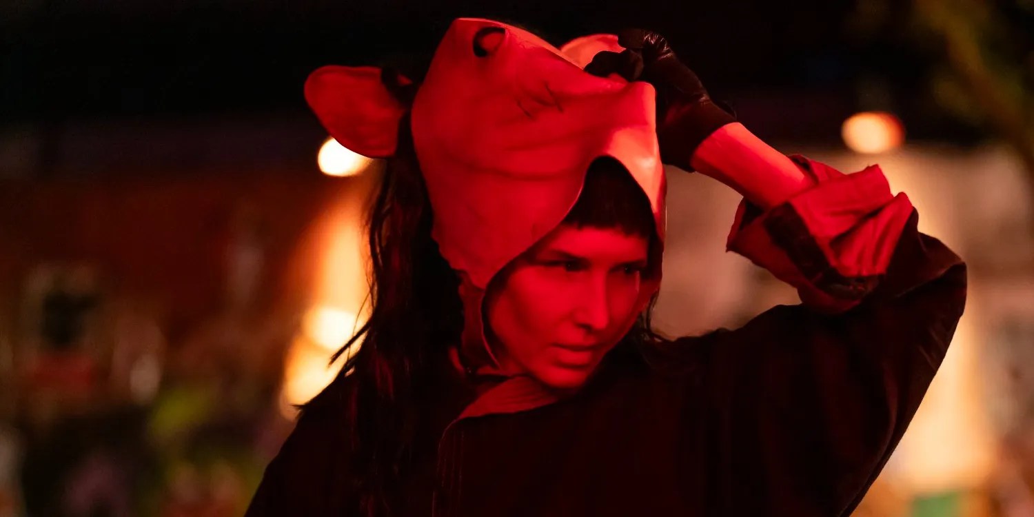Saw X Image Reveals Amanda's Return Wearing New Pig Mask