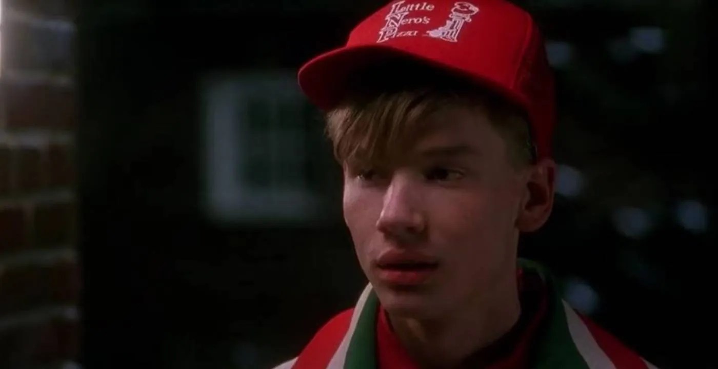 8 Classic “Plot Holes” In Home Alone That The Movie Actually Explained