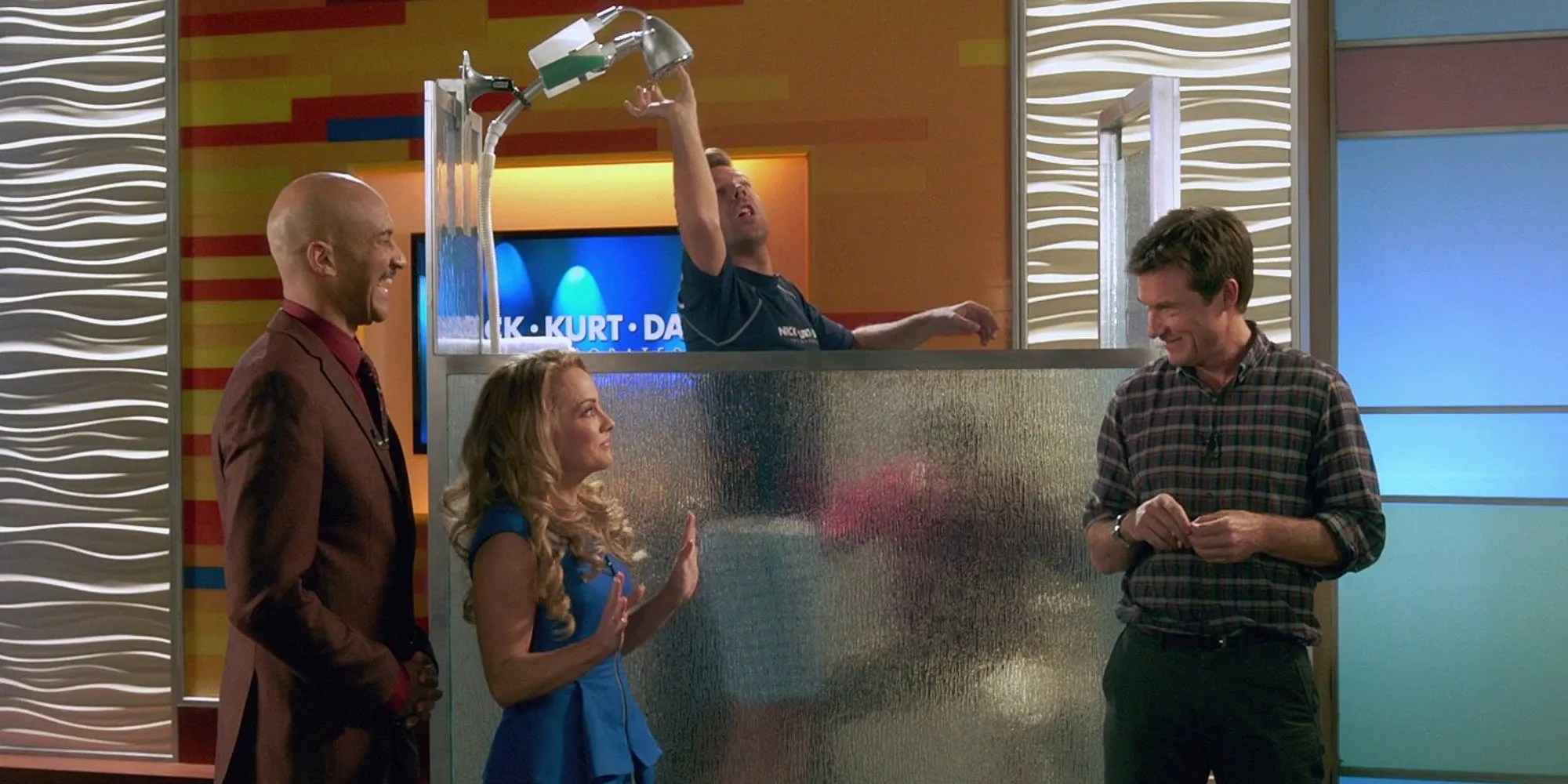 Is The "Shower Buddy" From Horrible Bosses 2 A Real Product?