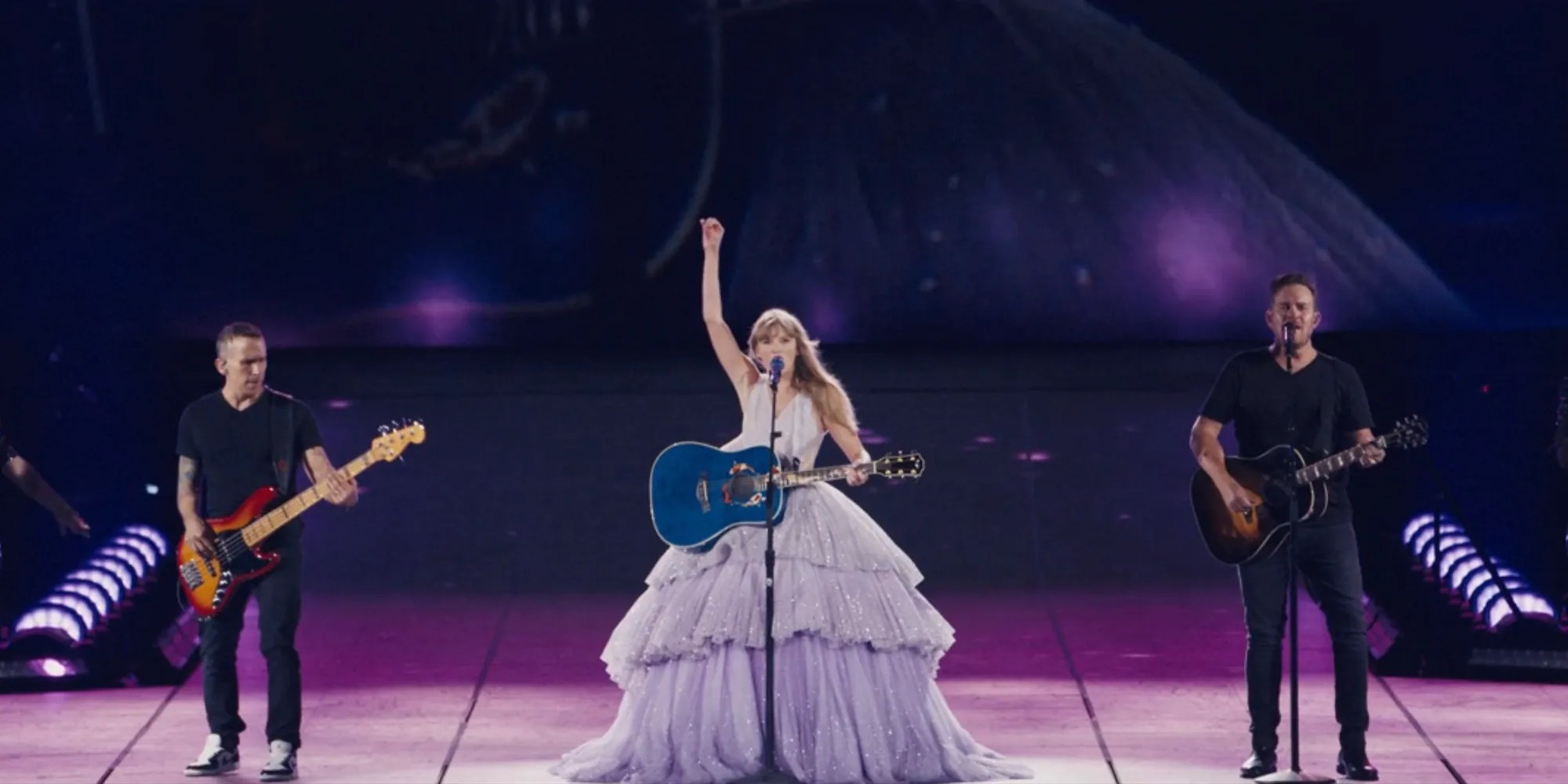 8 Biggest Differences Between The Eras Tour’s Theatrical & Disney+