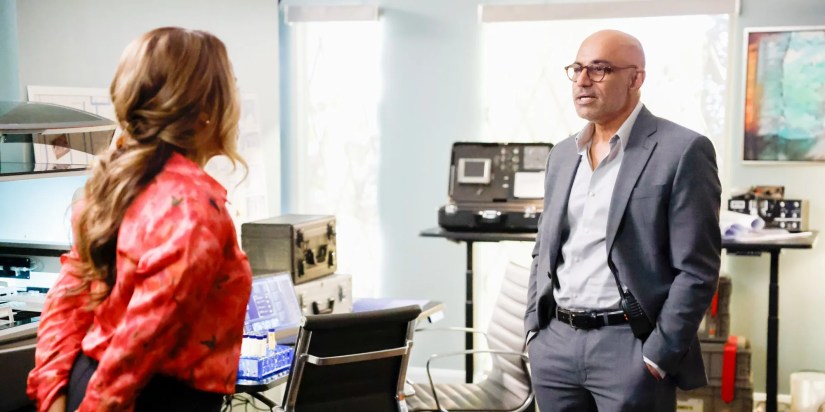 Maxine Roby (Paula Newsome) is held captive by an unnamed villain played by Faran Tahir on CSI: Vegas.